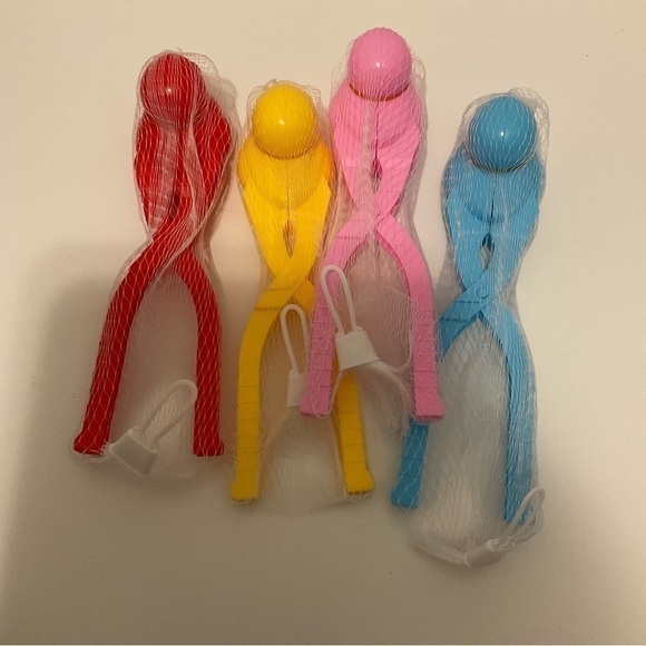 Snowball Makers  4 pieces NWT - Picture 1 of 2